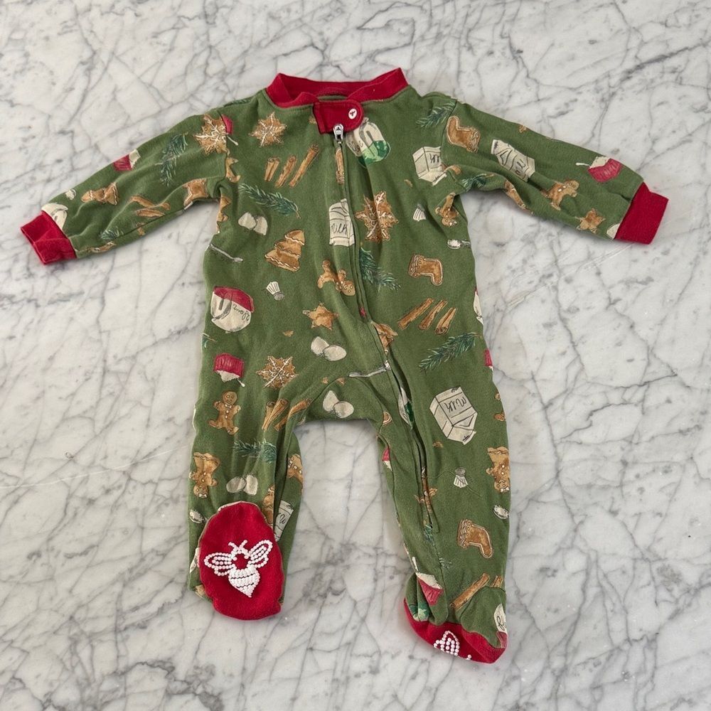 Burt’s Bees Gingerbread Man Footed Pajama Sz 3-6 Mo